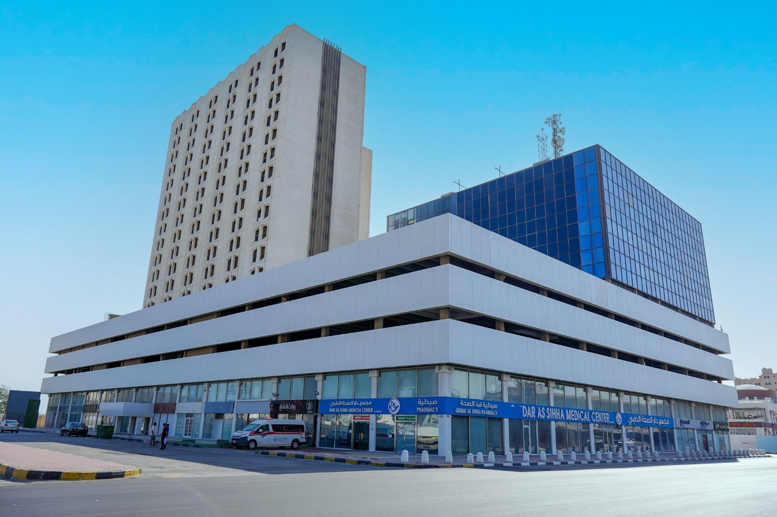 Prince Turki Bin Abdulaziz Street in Khobar building